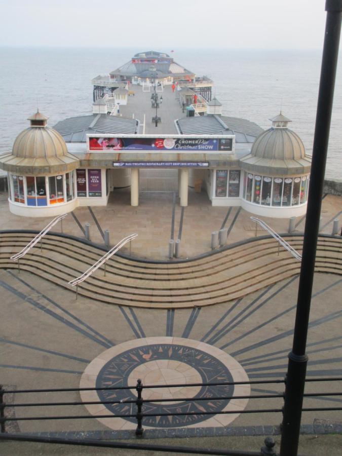 Peaceholm At Кромър Екстериор снимка